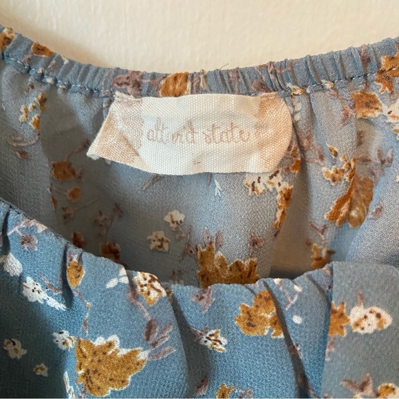 Altar'd State Blue Puff Sleeve Crop Blouse - Picture 2 of 4